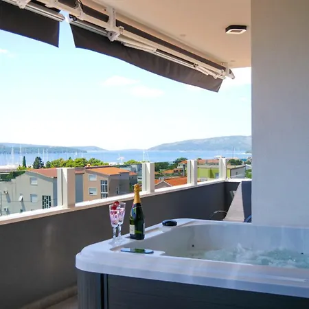 Luxury Penthouse Skyview Apartment Trogir